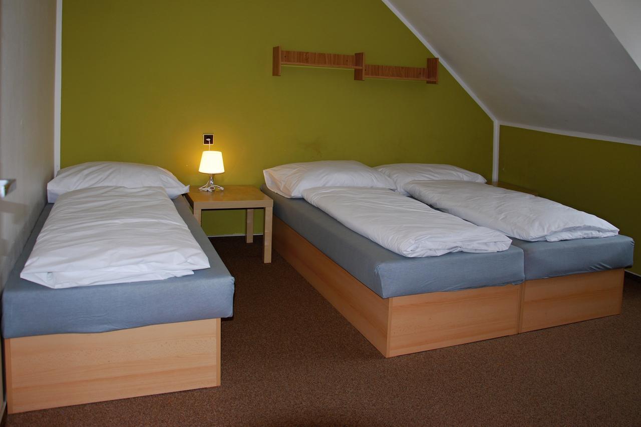Hotel Veveri Veverska Bityska المظهر الخارجي الصورة